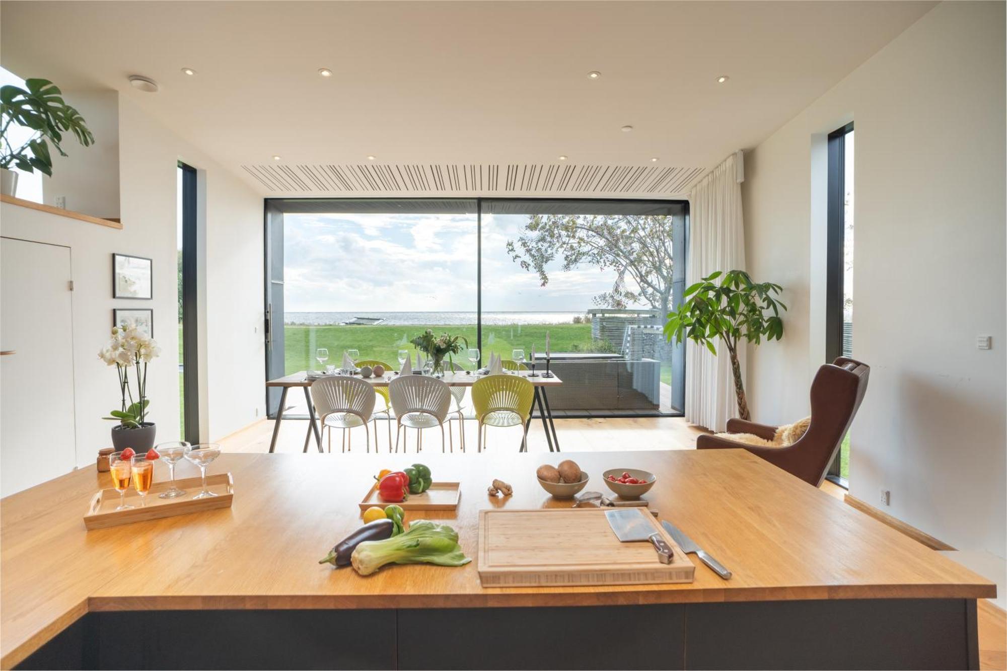 Ocean View In First Row. Architectural Pearl Apartment Dragør Екстериор снимка